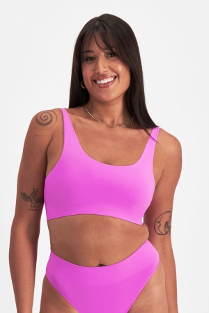 Bases Seamless Scoop Crop